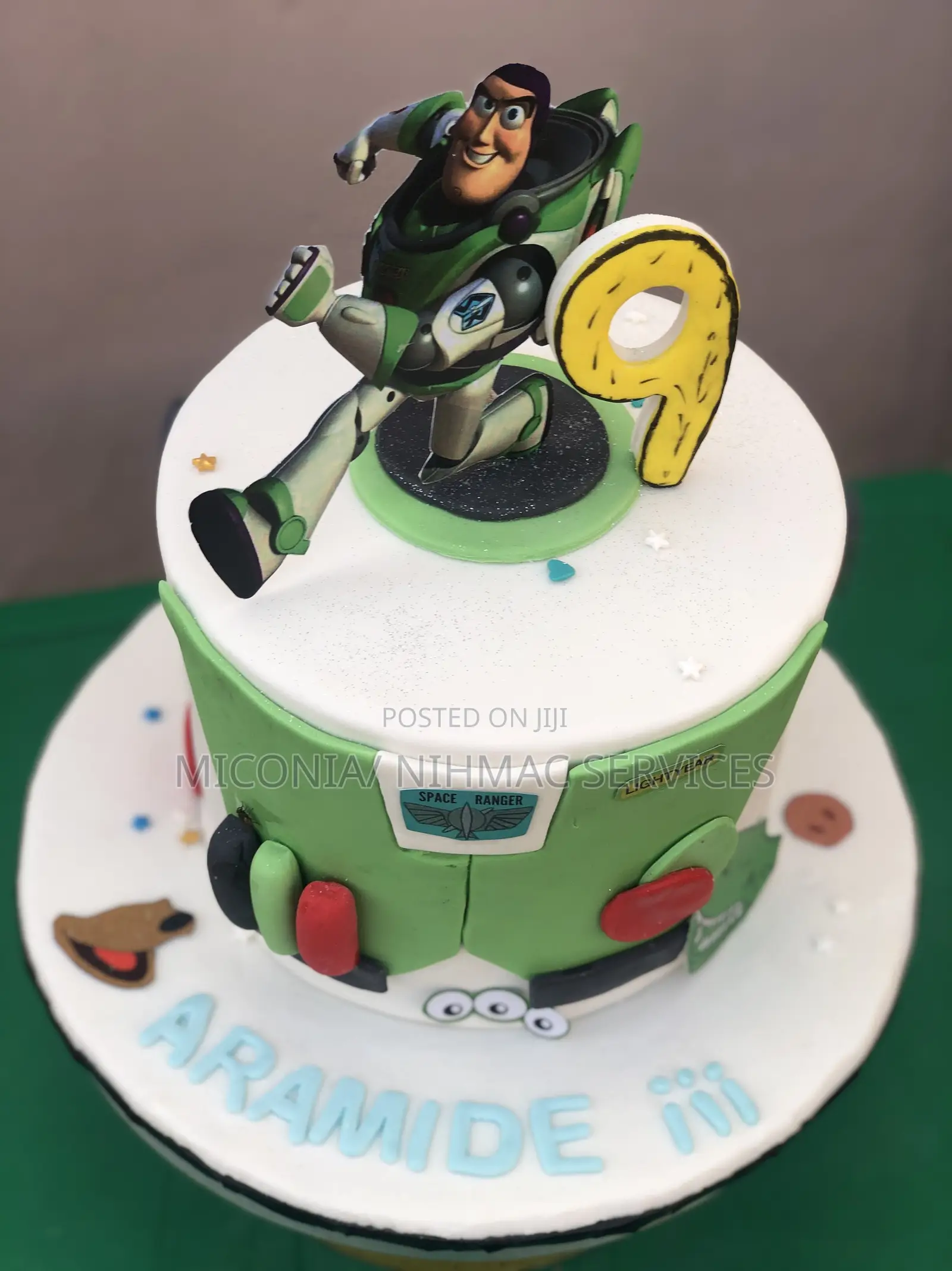Elegant Fondant Cakes | Custom Designs for Every Celebration