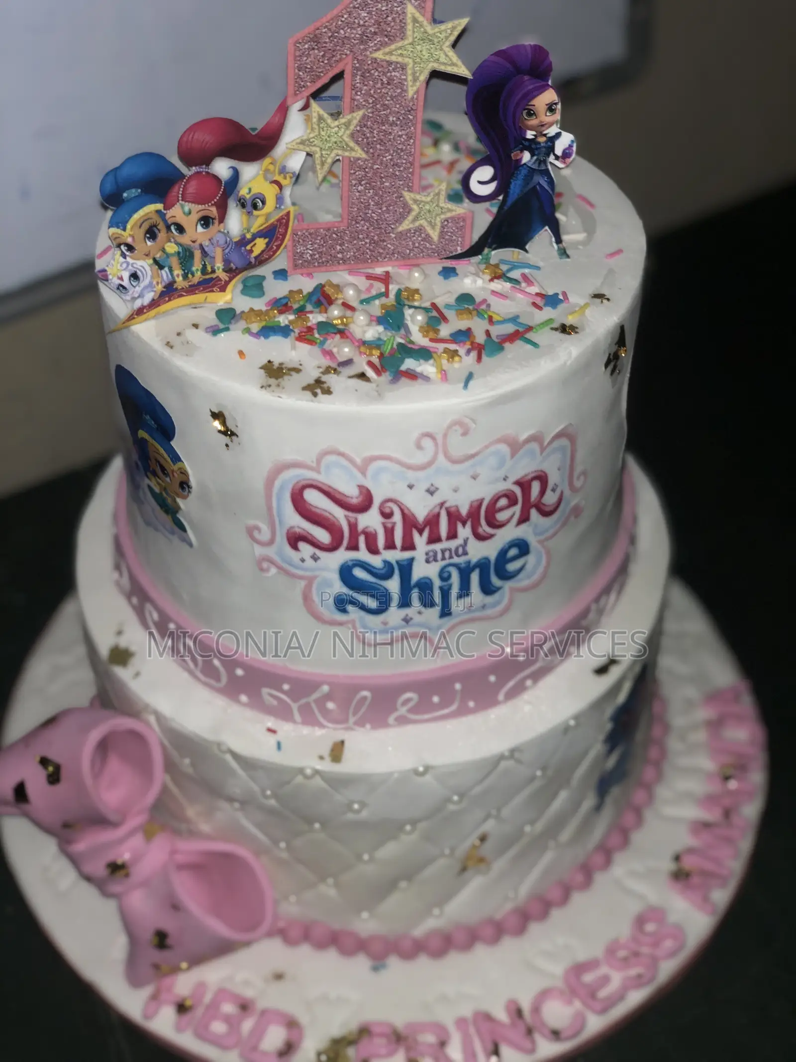 Elegant Fondant Cakes | Custom Designs for Every Celebration