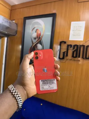 Apple iPhone 12 64 GB