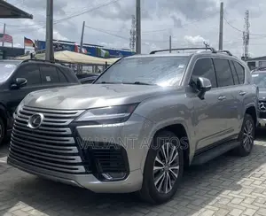 Lexus LX 600 2023 Silver