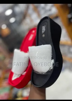 The Shoe Plug by Fatima