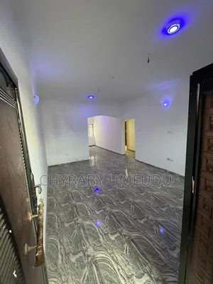 2bdrm Block of Flats in Jubrin Estate for rent