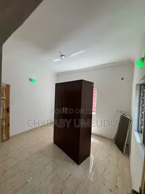 2bdrm Block of Flats in Jubrin Estate for rent
