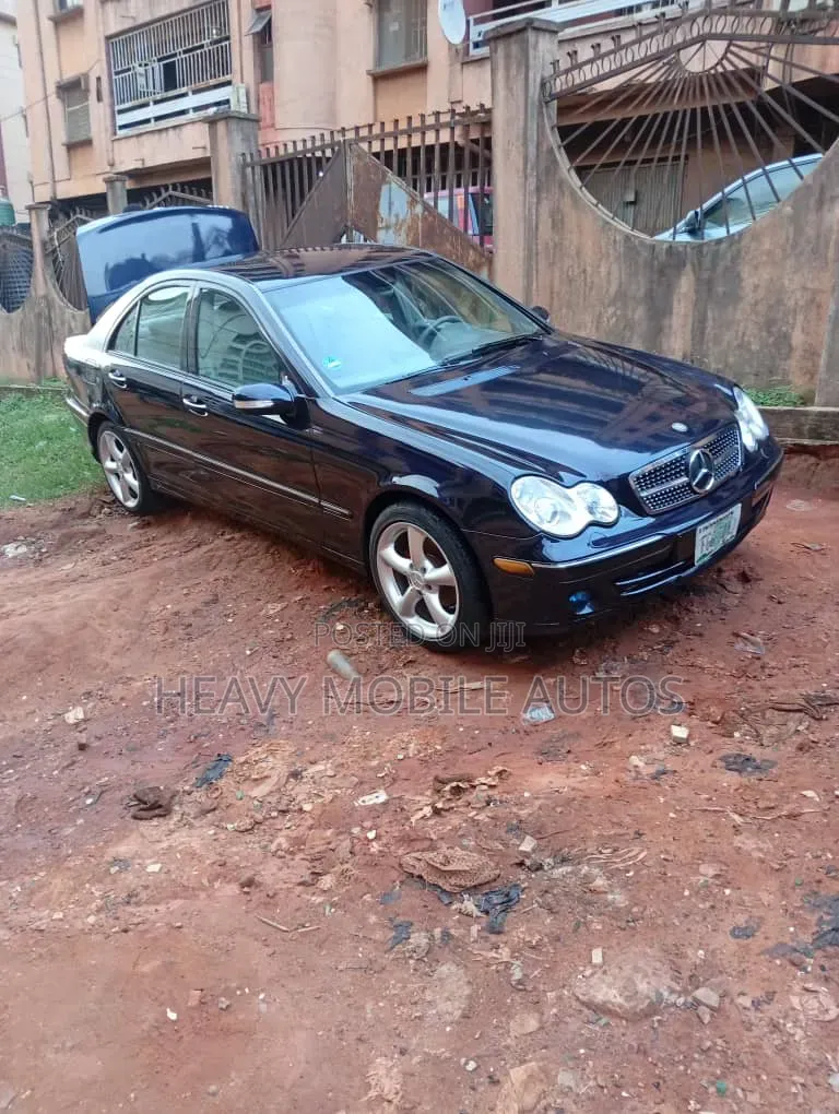 Mercedes-Benz C320 2007 Black