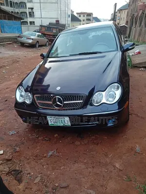 Mercedes-Benz C320 2007 Black