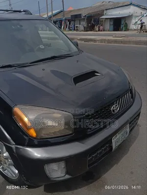 Toyota RAV4 1.8 2004 Black