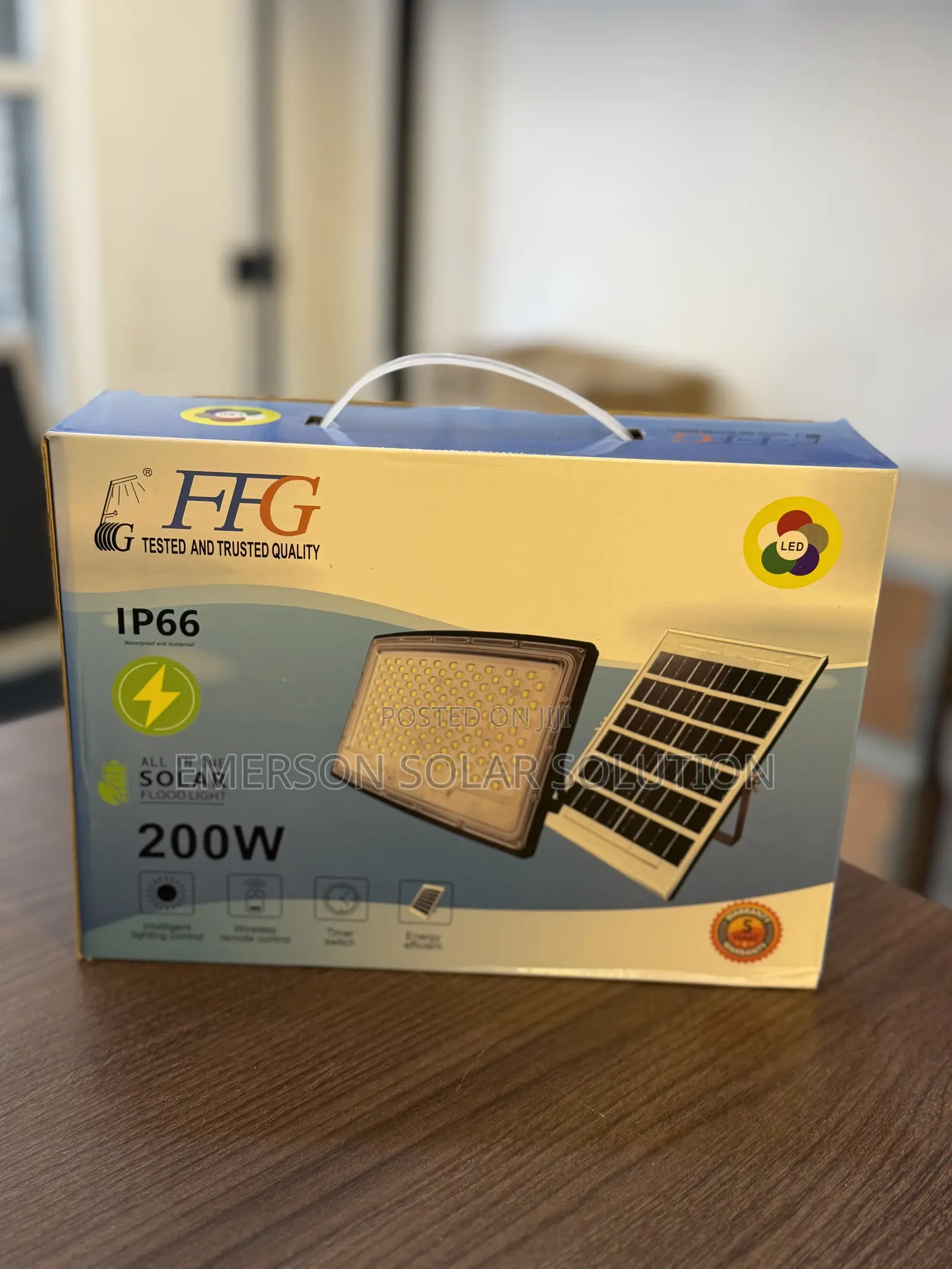 Ffg Solar Floodlight 200w