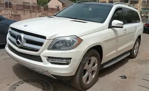Mercedes-Benz GL-Class GL450 4MATIC 4dr SUV AWD (4.7L 8cyl Turbo 7A)