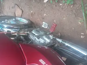 Bajaj Boxer 2024 Red