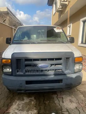 Ford E250 2008 White