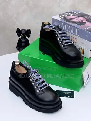 Bottega Veneta Luxury Shoes