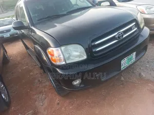 Toyota Sequoia 2002 Black