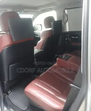 Lexus LX 570 AWD 2020 Gray