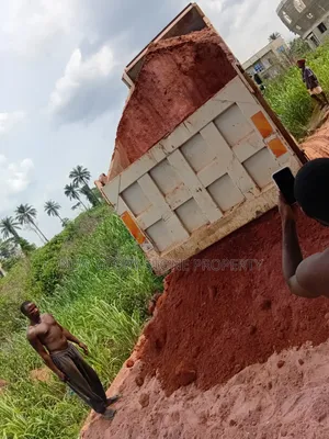 30tons of Filling Sand and Plaster Sand