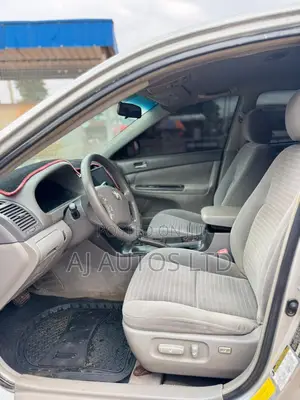Toyota Camry 2006 Silver