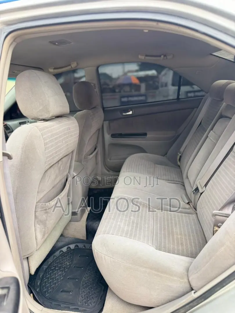 Toyota Camry 2006 Silver