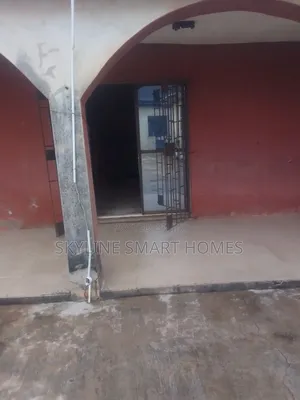 3bdrm Apartment in Ayobo for rent