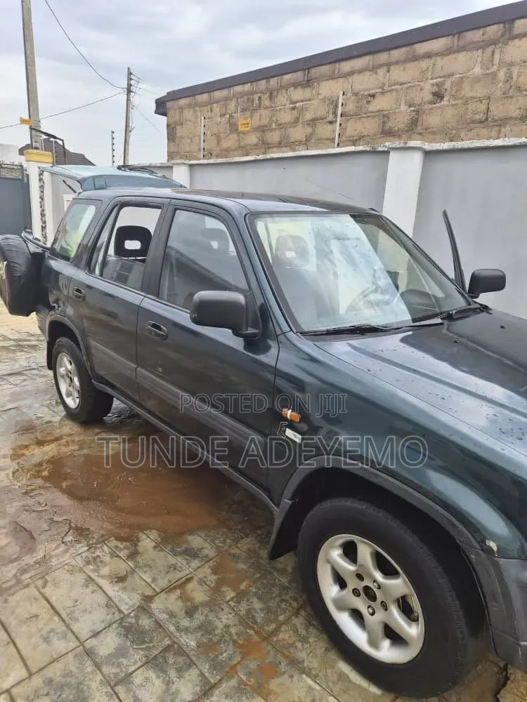Honda CR-V 2000 Green