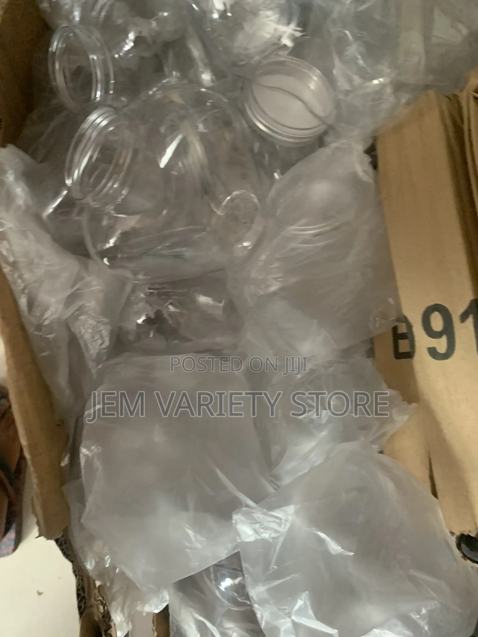 Transparent Heart Shaped Food Grade Plastic Bottles 500ml
