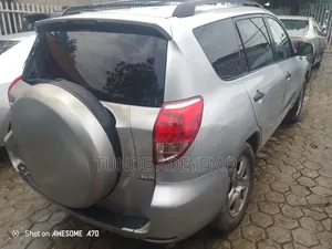 Toyota RAV4 2008 Silver