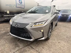 Lexus RX 350 FWD 2017 Gold