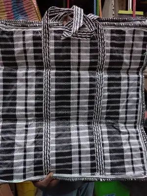 Ghana Must Go (Medium Size)