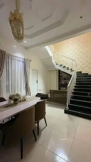 6bdrm Mansion in Aerodrome Gra, Samonda for sale