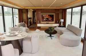 30/35 Sitters House Boat Available For Hourly Rent