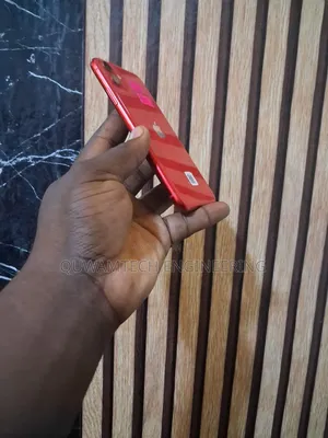 Apple iPhone 11 128 GB Red