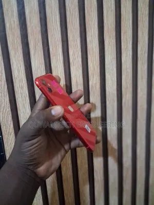 Apple iPhone 11 128 GB Red