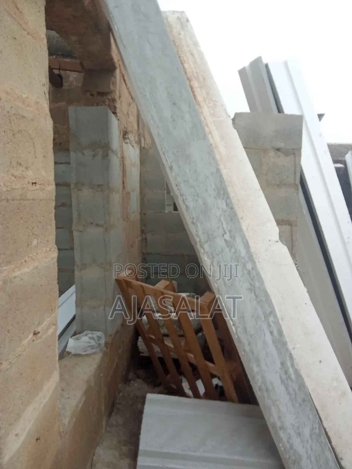 Polystyrene Parapet
