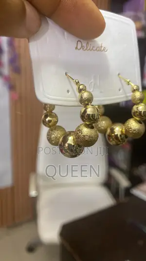 Fashion Jeweries