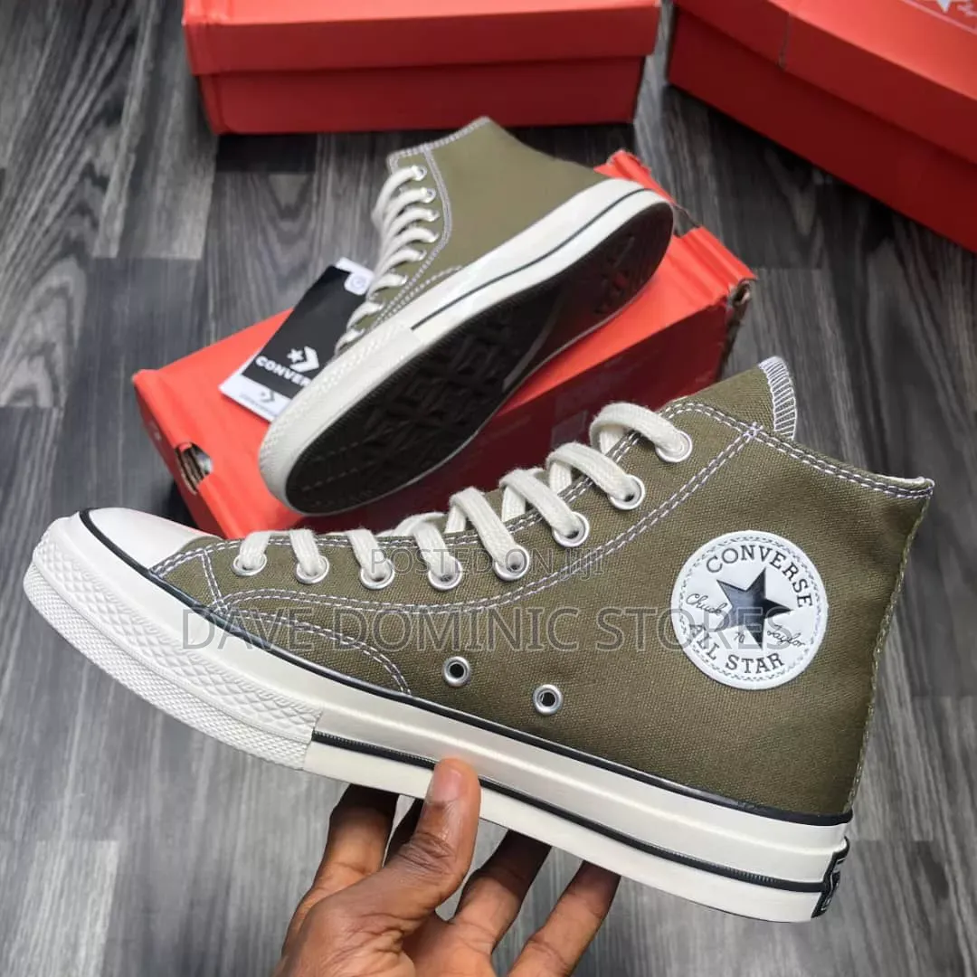 Converse Chuks Taylor Design Sneakers