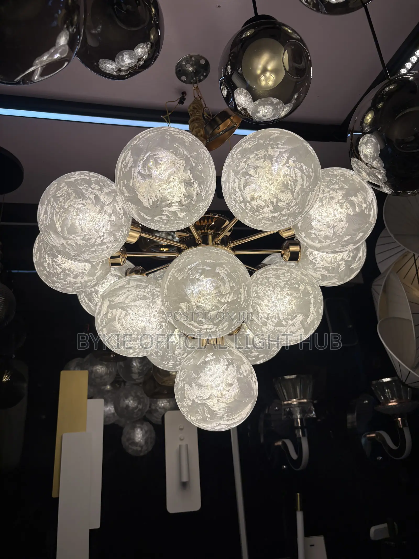 16 Led Bulbs Chandelier