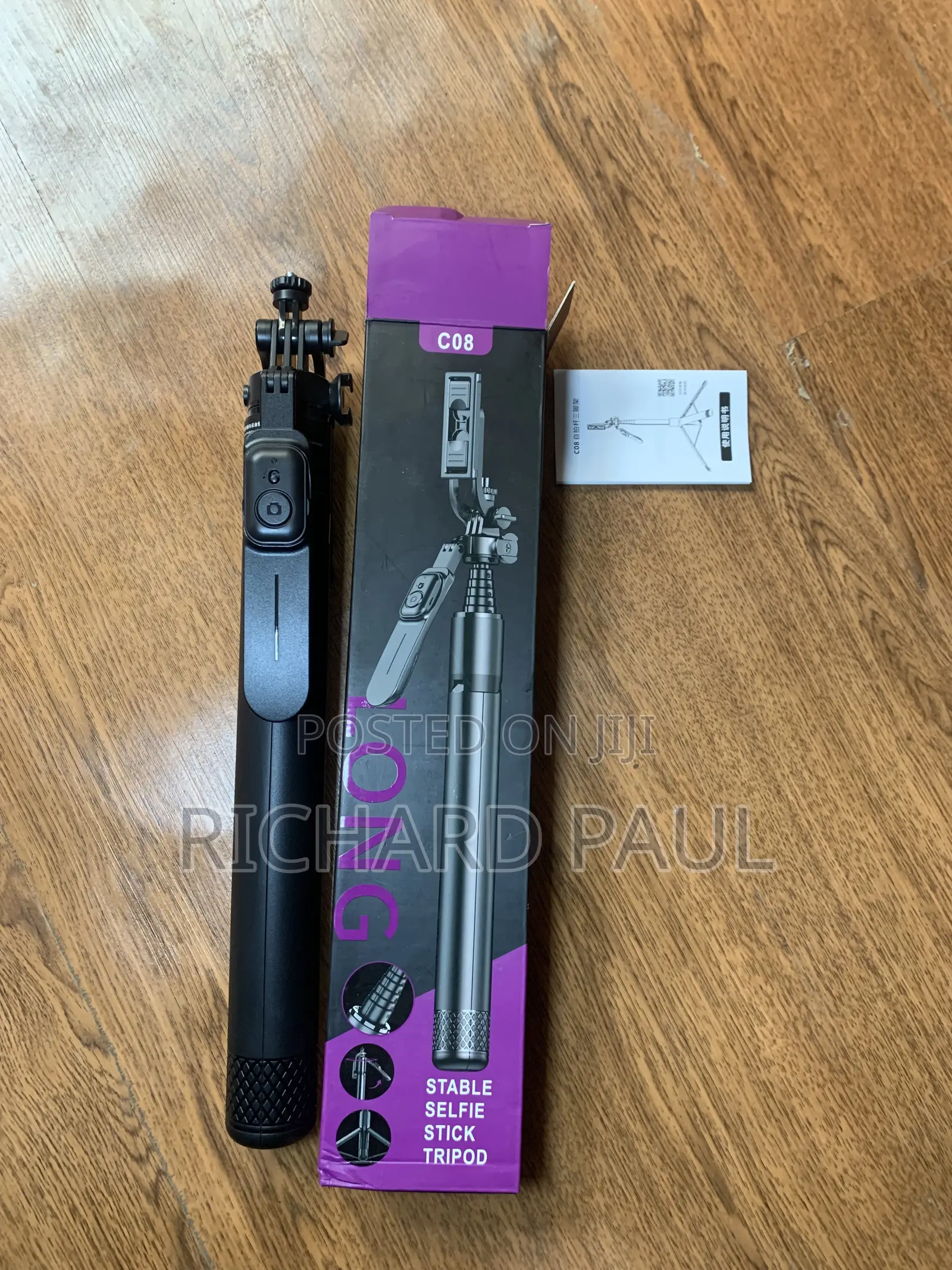 C08 Tripod Stand