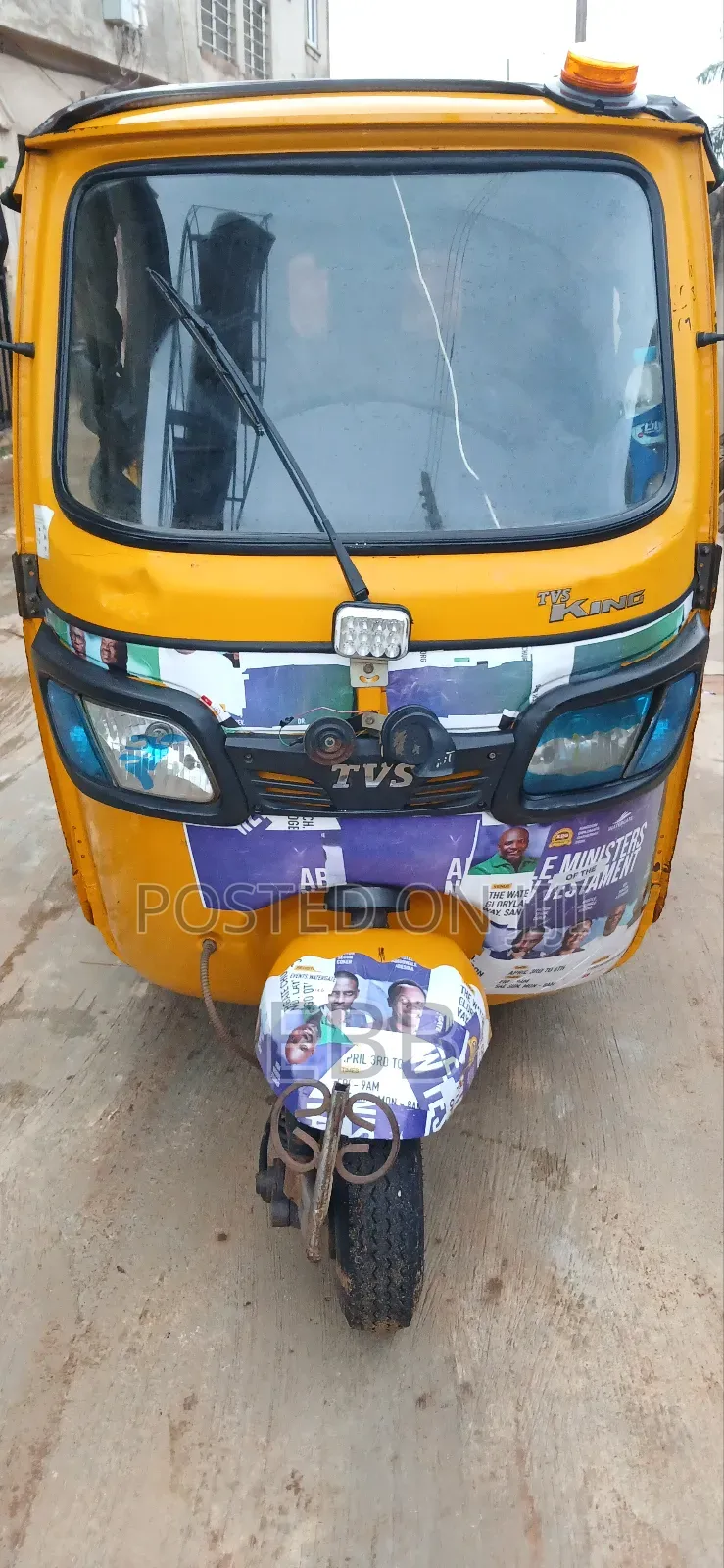 TVS King Deluxe Plus iTouch Start 2024 Yellow