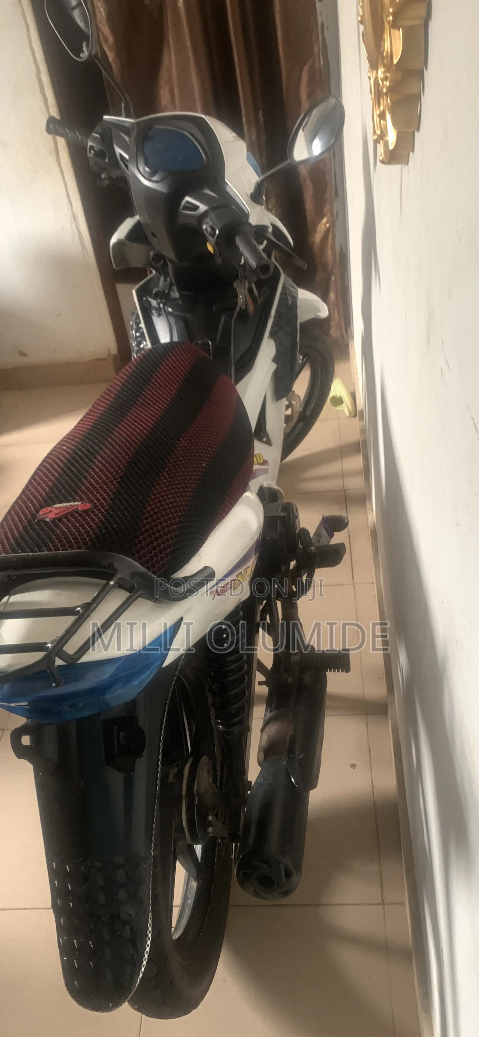 TVS Neo NX 2024 White