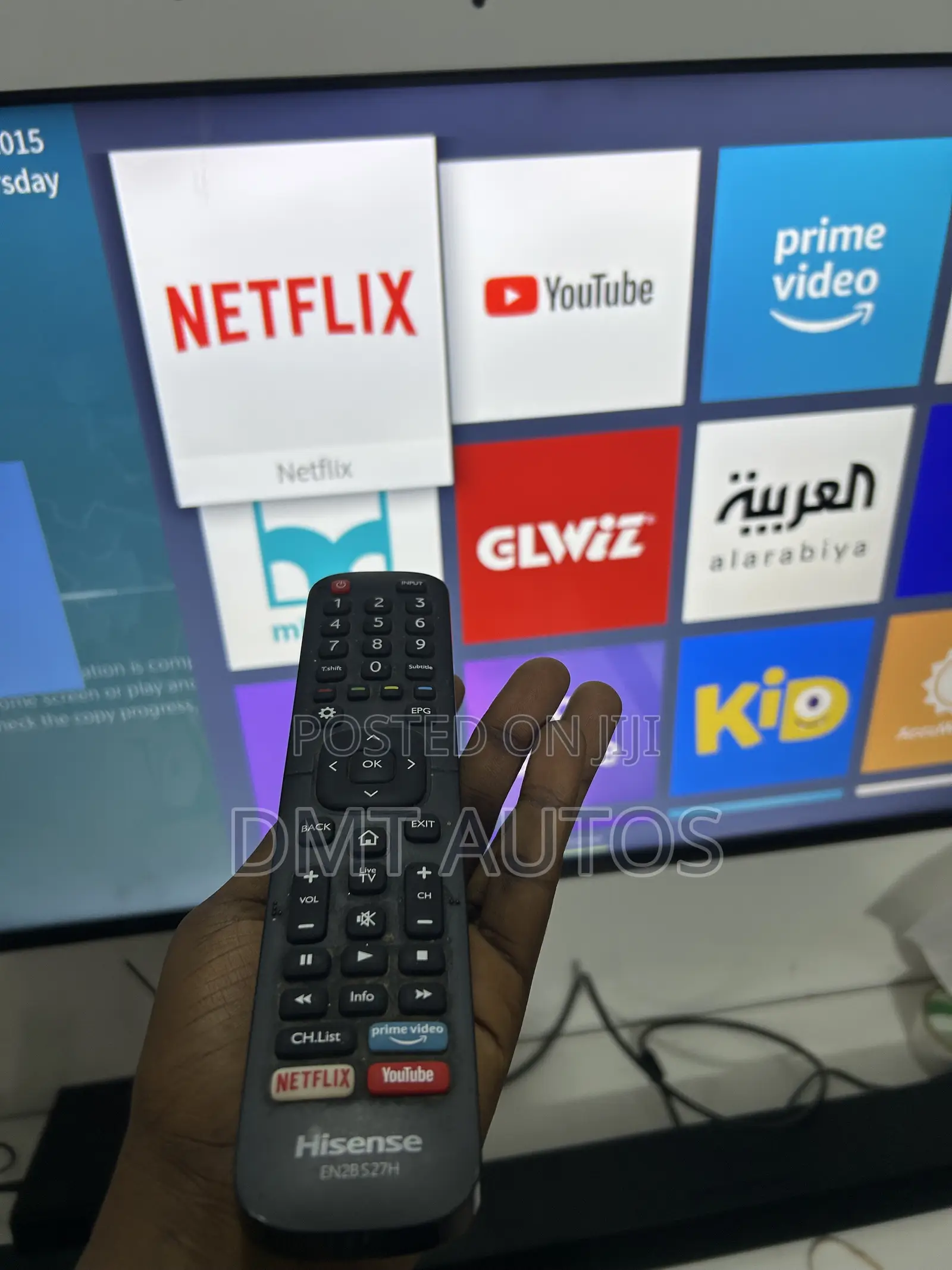 Clean Smart Hisense Tv