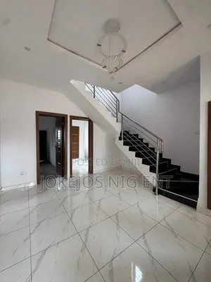 3bdrm Townhouse/Terrace in Ikota Gra Lekki for sale