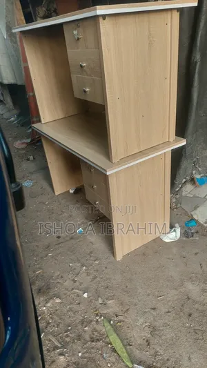 4ft Switch Office Table