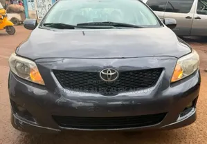 Toyota Corolla 2010 Gray