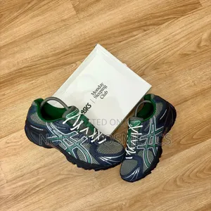 *Monday Sleeping Club X Asics Gel - Kahana Tr Nexus