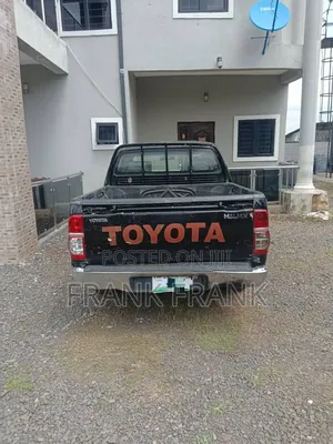 Toyota Hilux 2008 Black