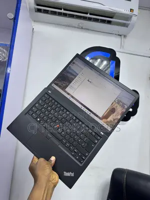 Laptop Lenovo ThinkPad T490s 8GB Intel Core i5 SSD 256GB