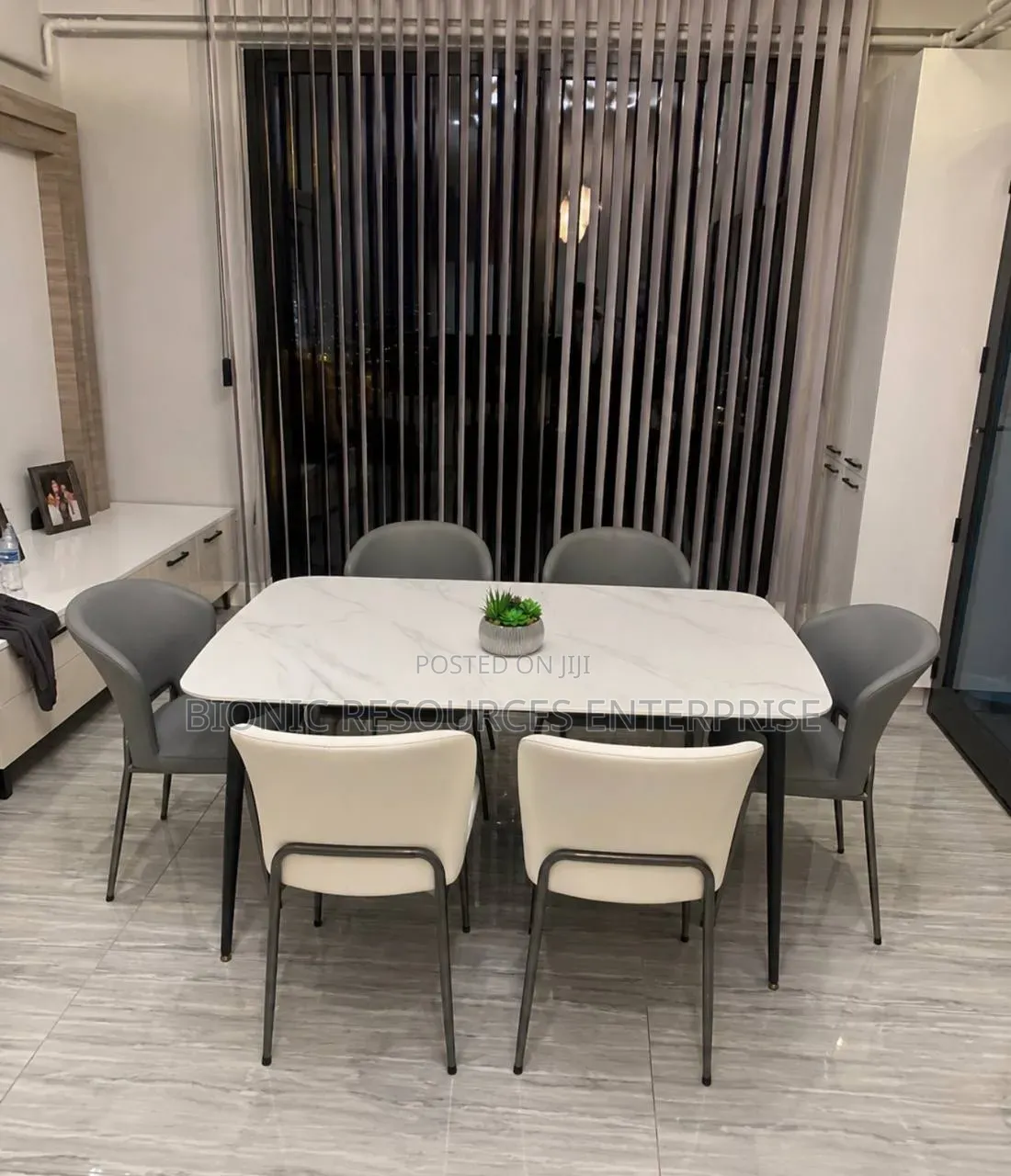 Modern Dining Table Set Marble Top With 6 Seaters