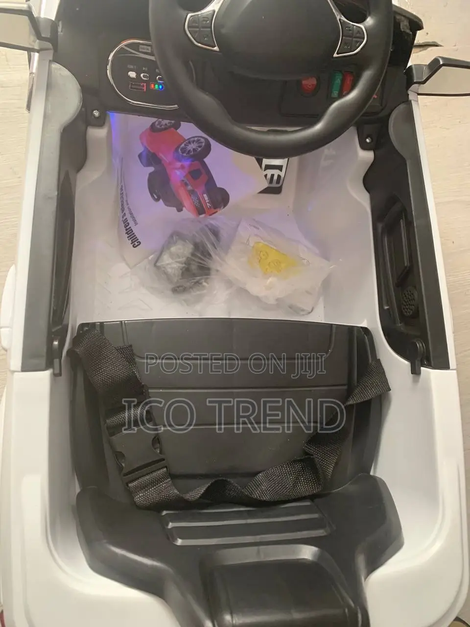 White Range Rover for Kids Age 1-3 With Bluetooth and Remote
