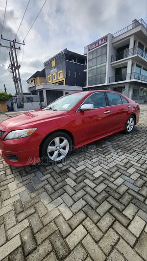 Toyota Camry 2011 Red