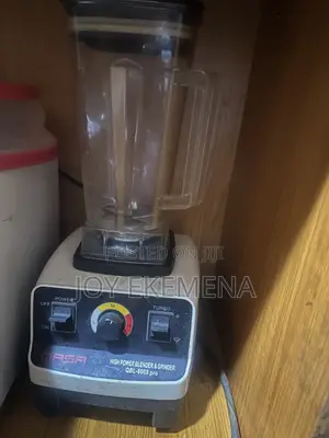 Kitchen Blender