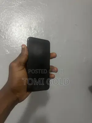 Apple iPhone 8 64 GB Black