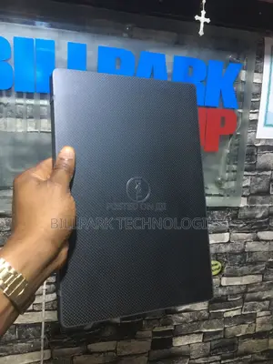 Laptop Dell Latitude 7400 8GB Intel Core i5 SSD 256GB